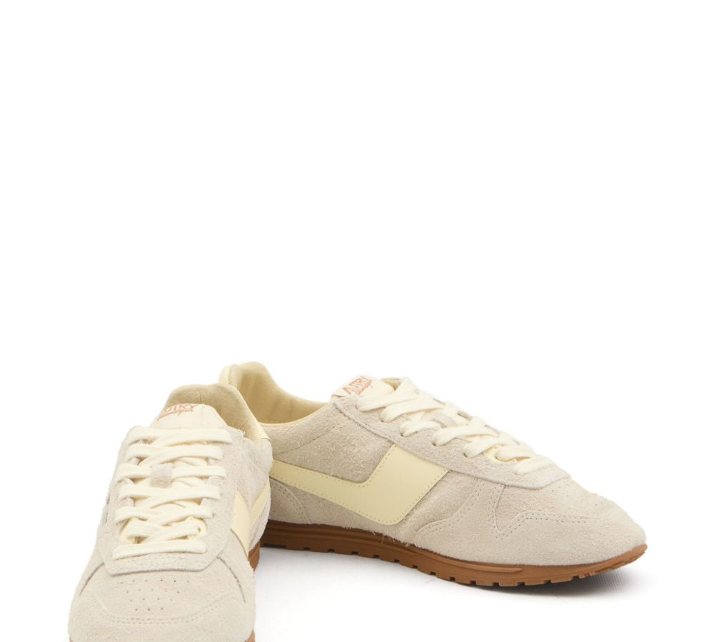 Autry Front Lace-Up Padded Ankle Sneakers Front View